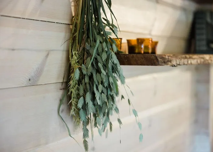 Des Oies, Private 샬레